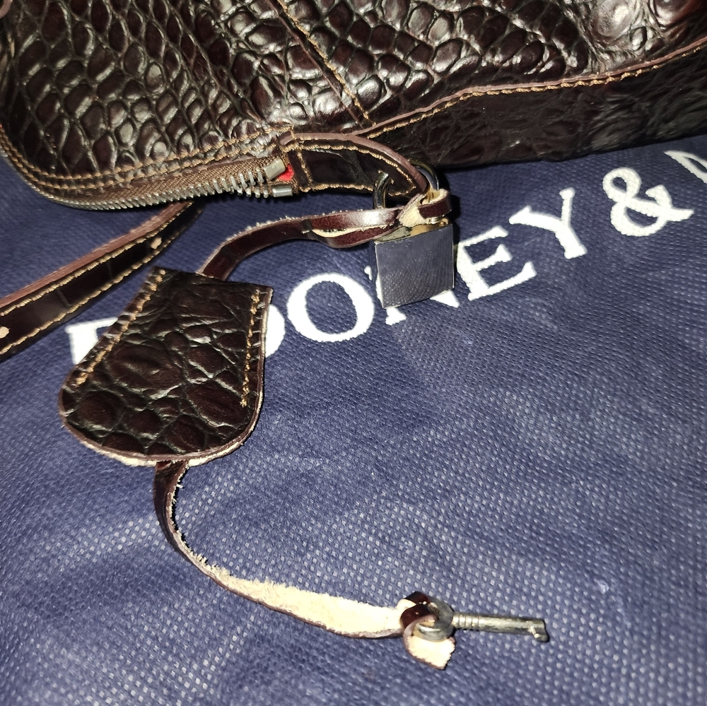 Vintage Dooney & Bourke  Handbag & Bonus D&B Vintage Ostrich Leather Bag - Picture 6 of 17